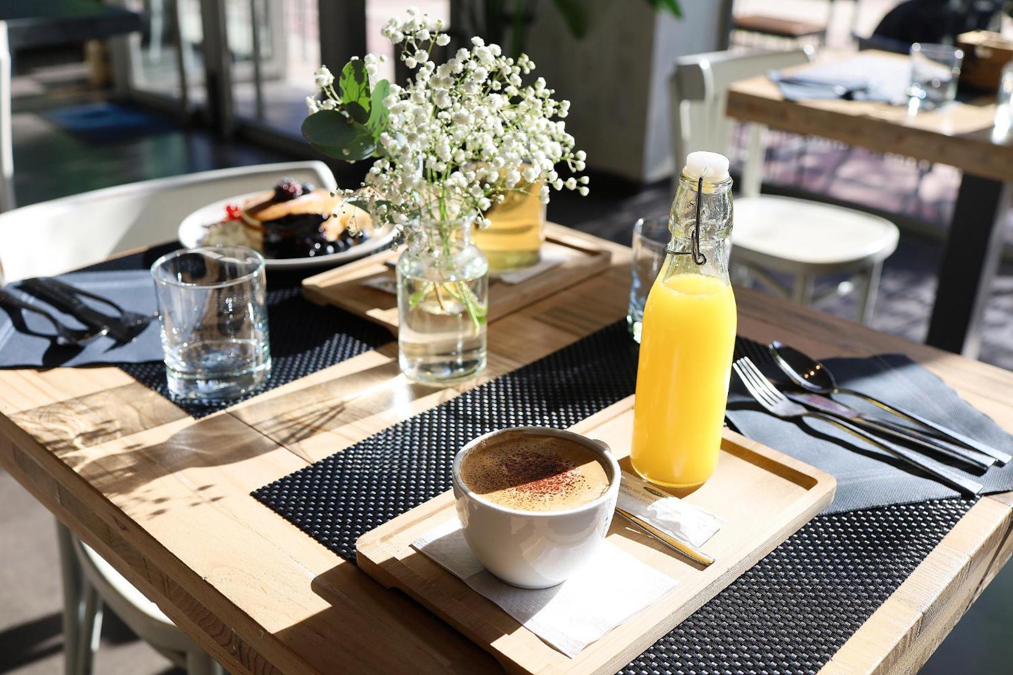 Hotel Pamplona Plaza Eksteriør bilde