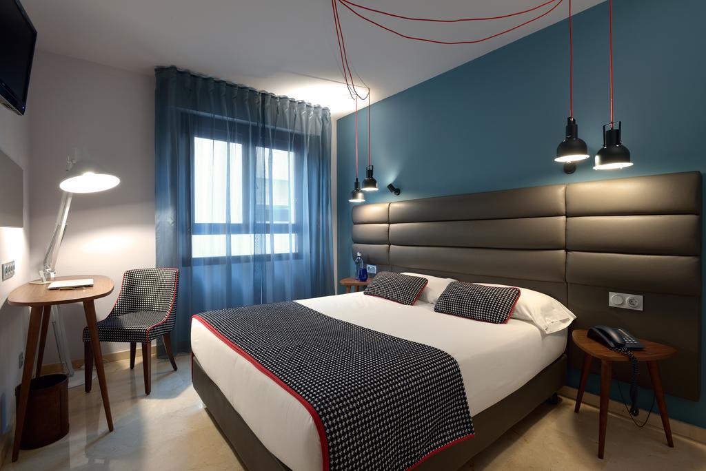 Hotel Pamplona Plaza Eksteriør bilde